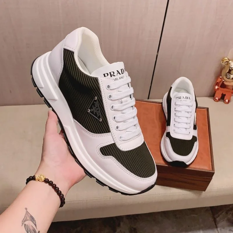 Compact Prada Low Shoes 35293