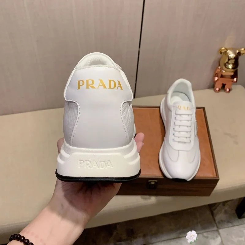 Prada Low Shoes Trendy 35286