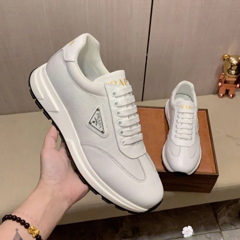 Prada Low Shoes Trendy 35286