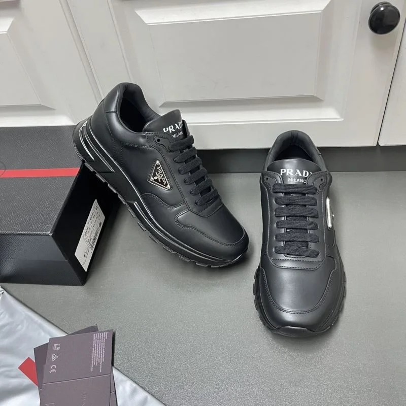 FlexibleFit Prada Low Shoes 35277
