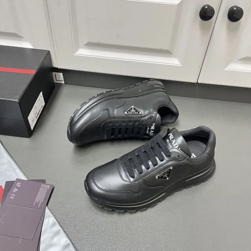 FlexibleFit Prada Low Shoes 35277