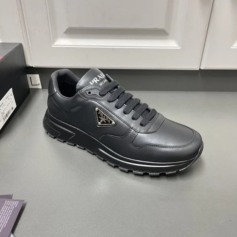 FlexibleFit Prada Low Shoes 35277