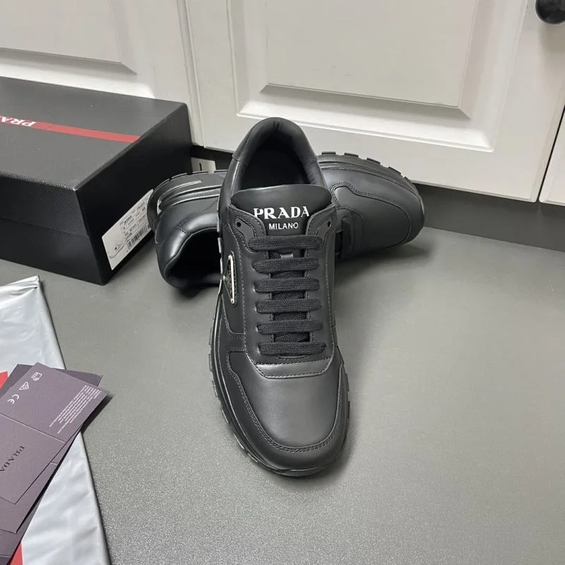 FlexibleFit Prada Low Shoes 35277