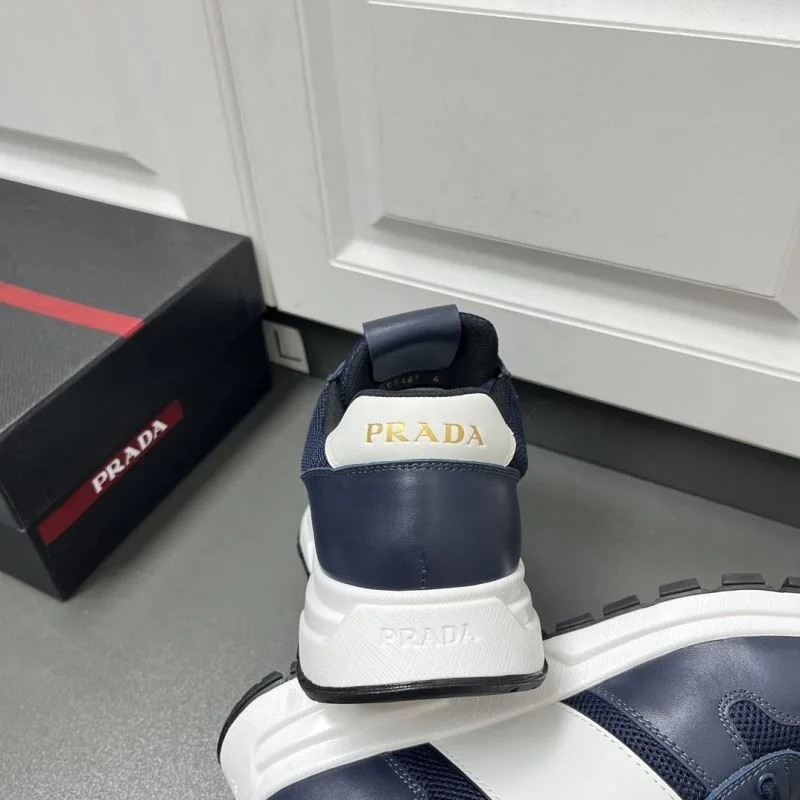 Prada Low Shoes StreetReady 35282