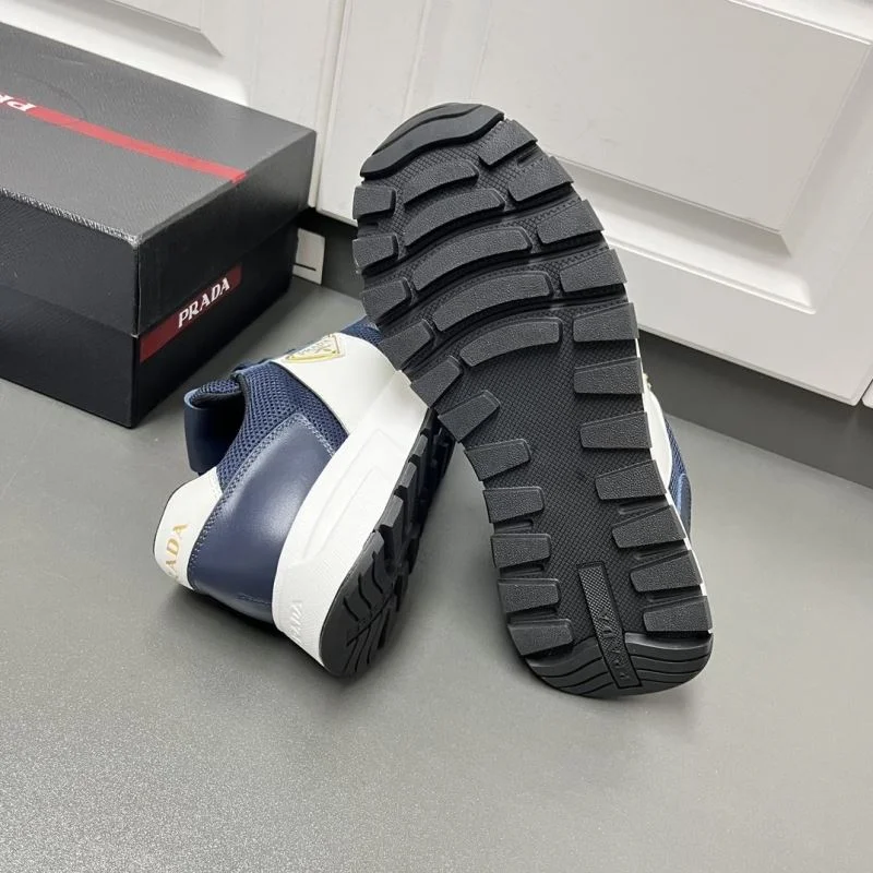 Prada Low Shoes StreetReady 35282
