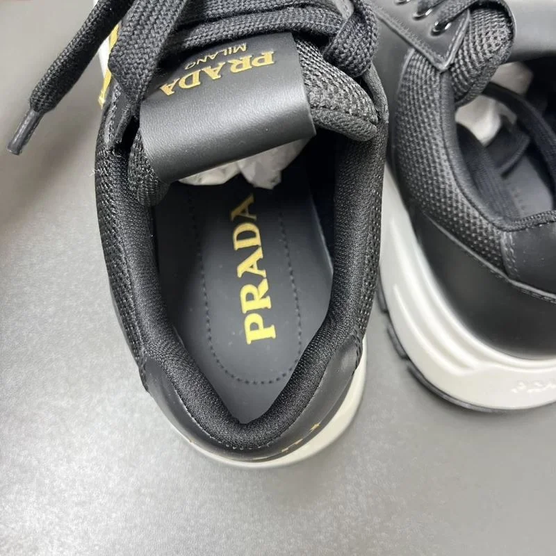 Refined Prada Low Shoes 35272