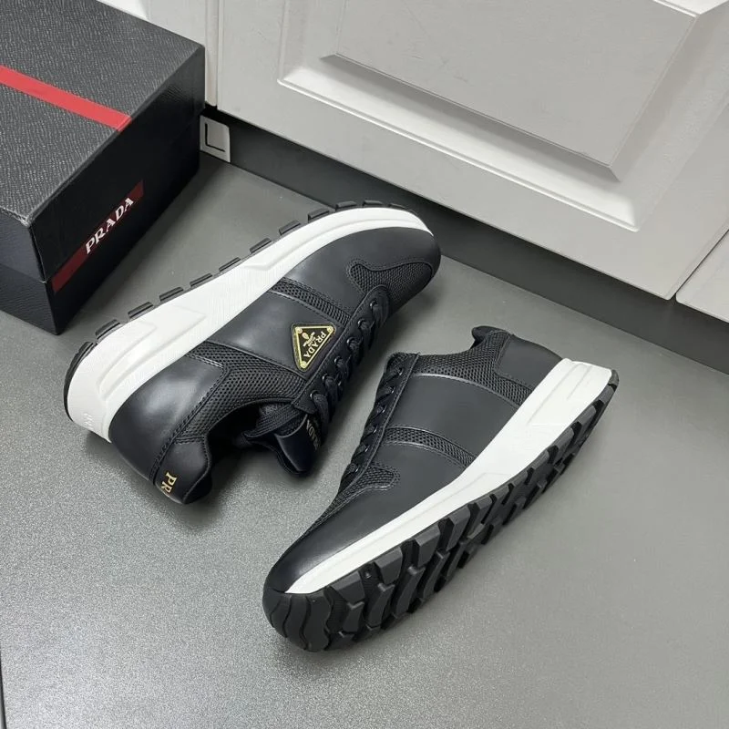 Refined Prada Low Shoes 35272