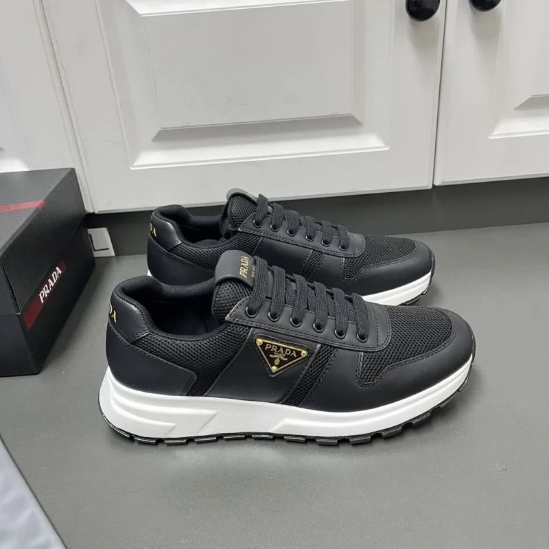 Refined Prada Low Shoes 35272