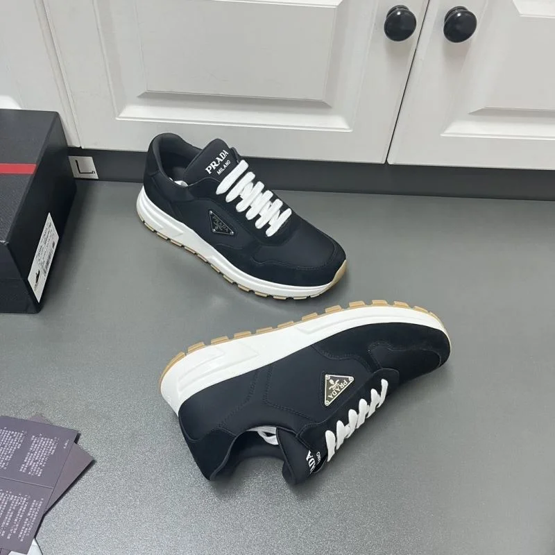 Prada Low Shoes Seasonal 35273