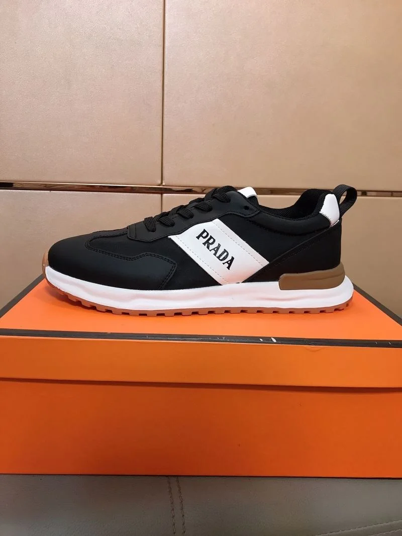 Prada Low Shoes Snug 35274