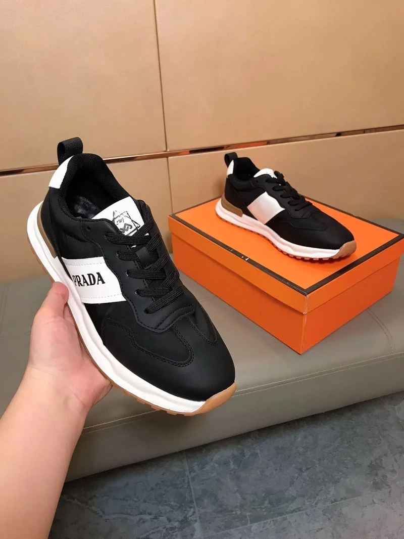 Prada Low Shoes Snug 35274