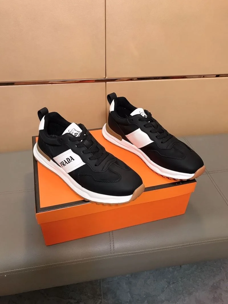 Prada Low Shoes Snug 35274