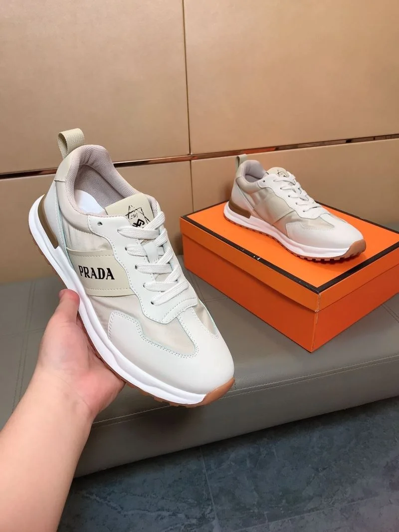 UrbanChic Prada Low Shoes 35276