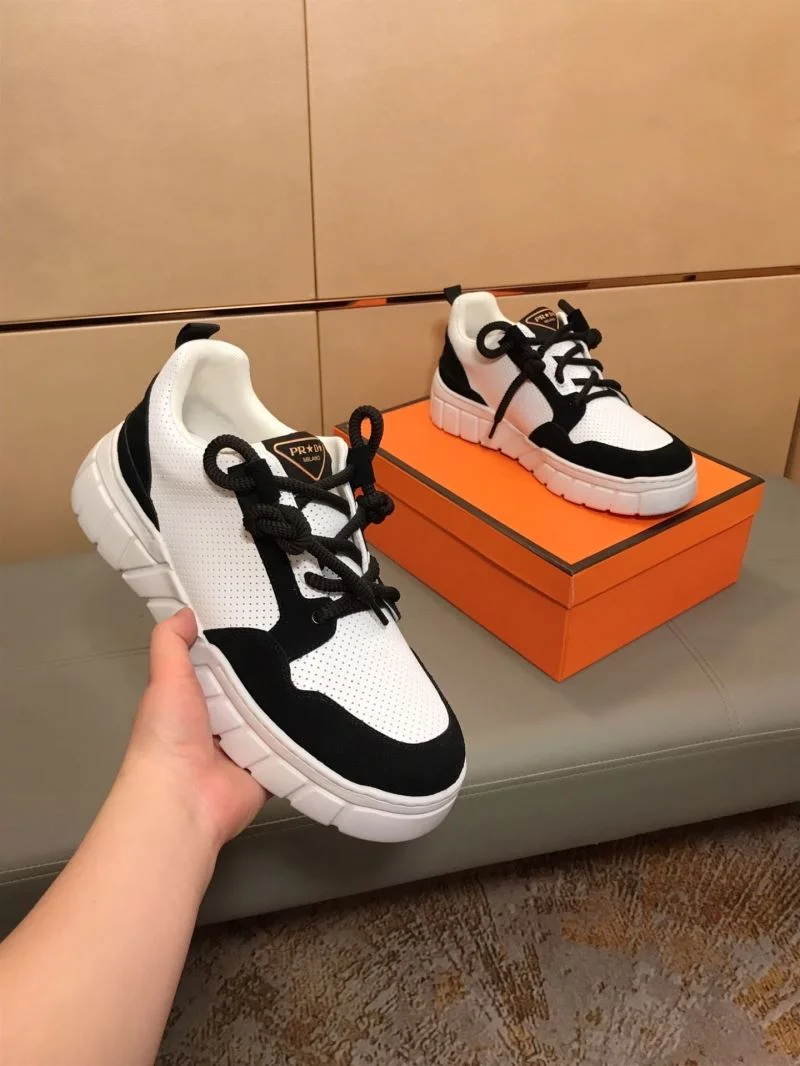 Prada Low Shoes Stylish 35266