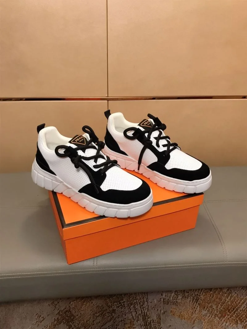 Prada Low Shoes Stylish 35266