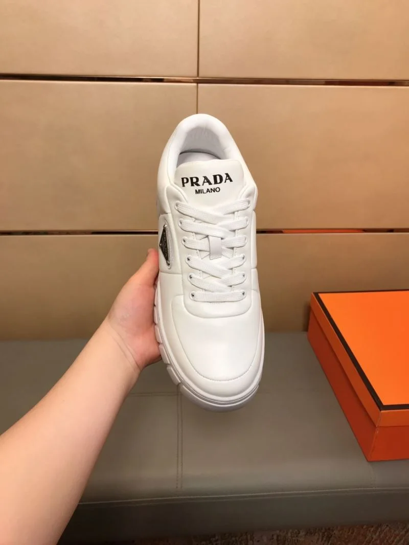 Prada Low Shoes Effortless 35278