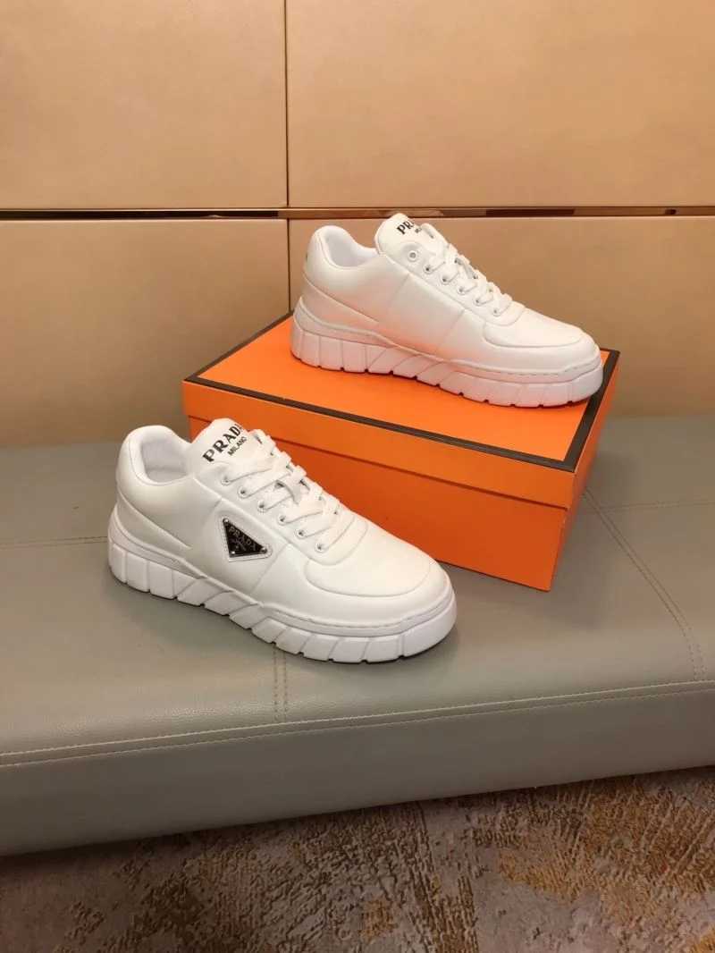 Prada Low Shoes Effortless 35278