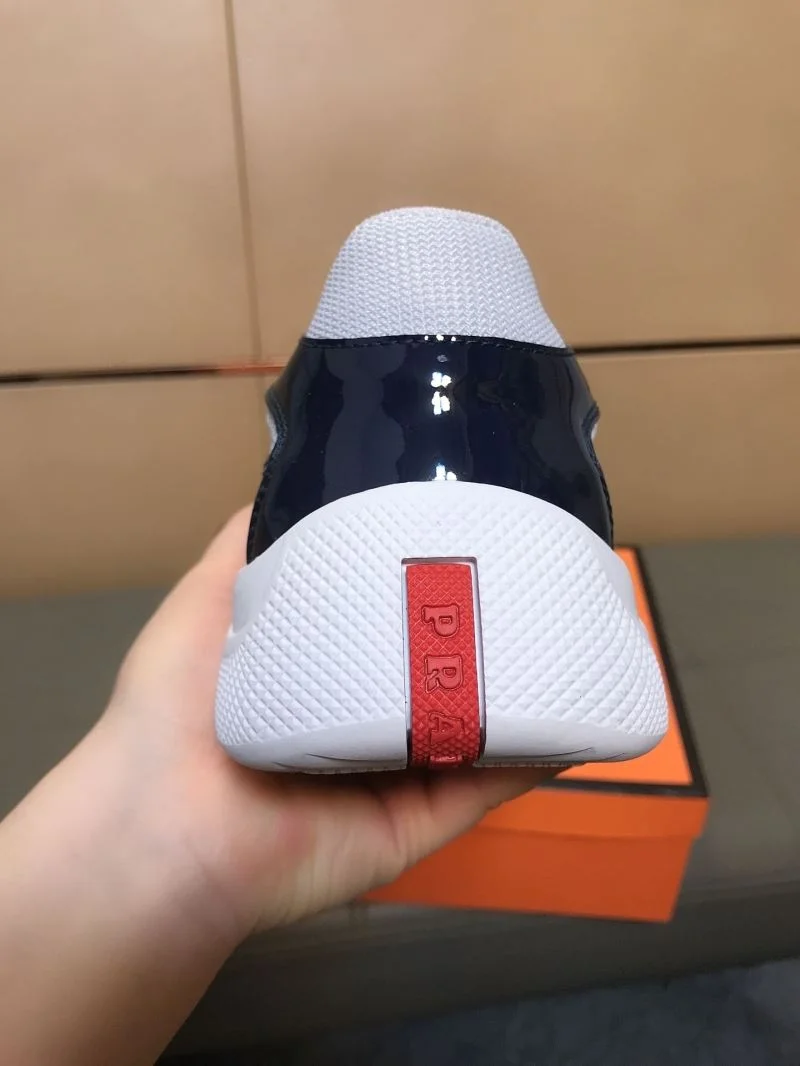 Prada Low Shoes MoistureWicking 35267