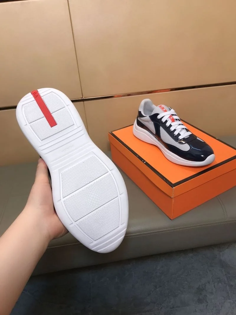Prada Low Shoes MoistureWicking 35267