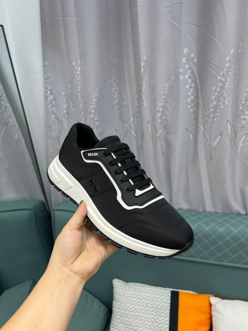 Bright Prada Low Shoes 35258