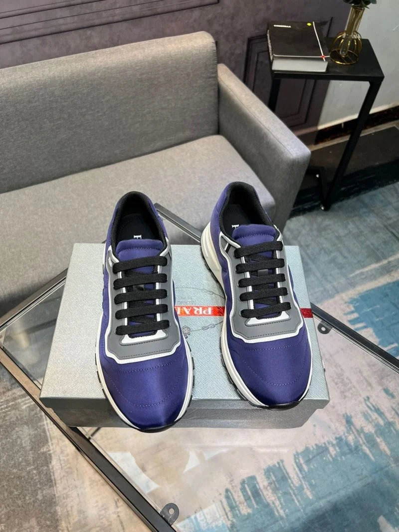 Prada Low Shoes Durable 35257