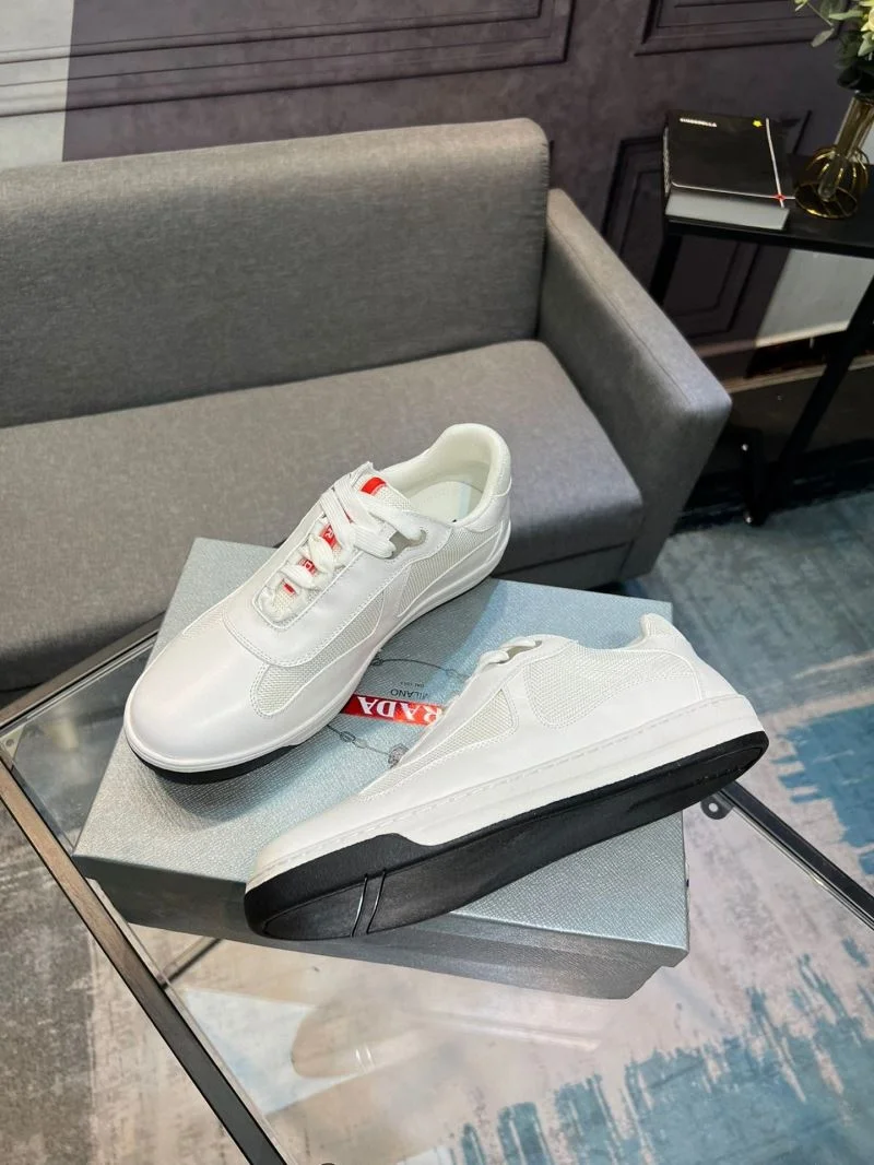 Prada Low Shoes MultiPurpose 35237