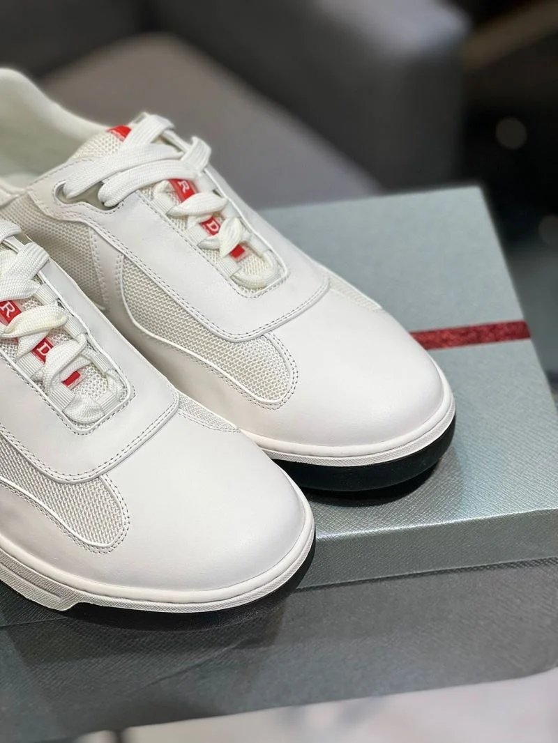 Prada Low Shoes MultiPurpose 35237