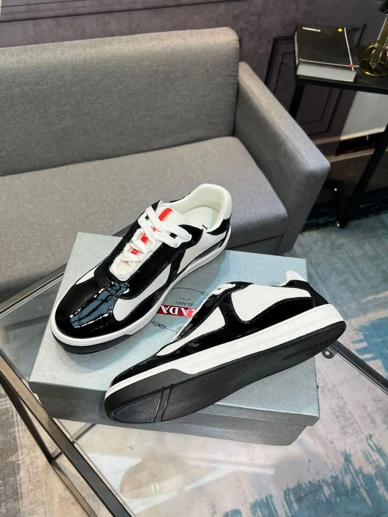 Refined Prada Low Shoes 35256