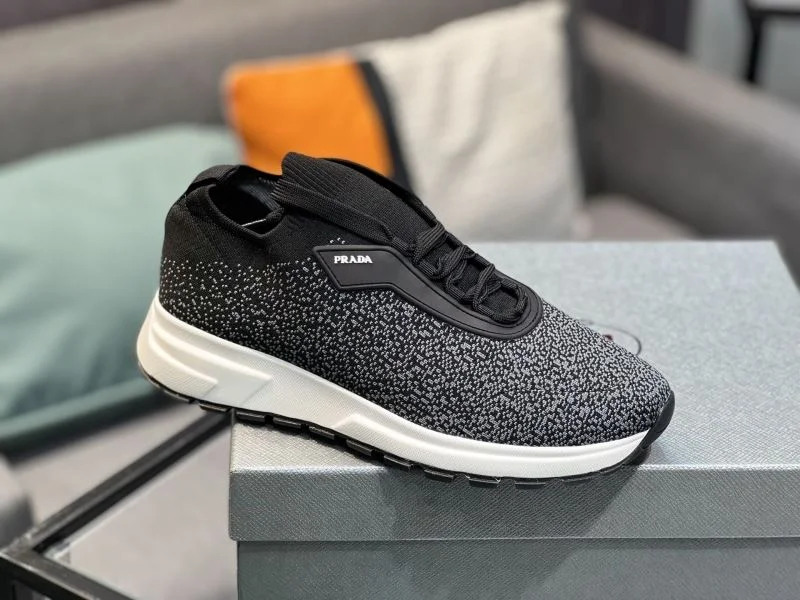 Prada Low Shoes MultiPurpose 35240