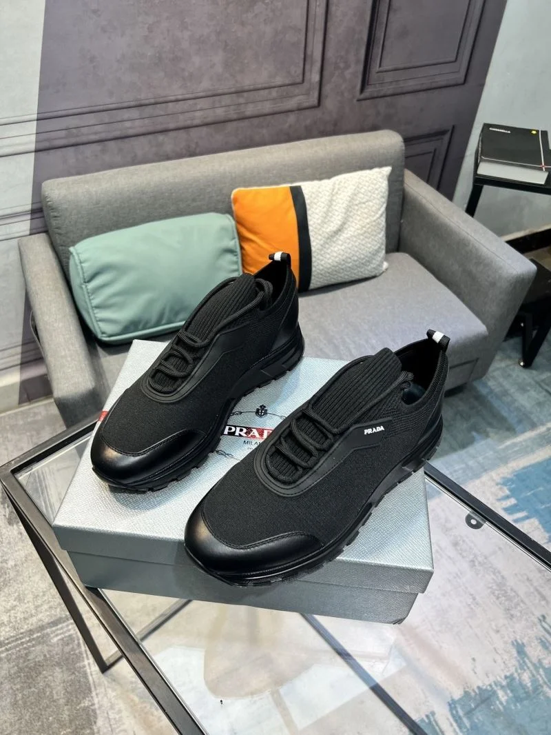 Prada Low Shoes Lightweight 35252