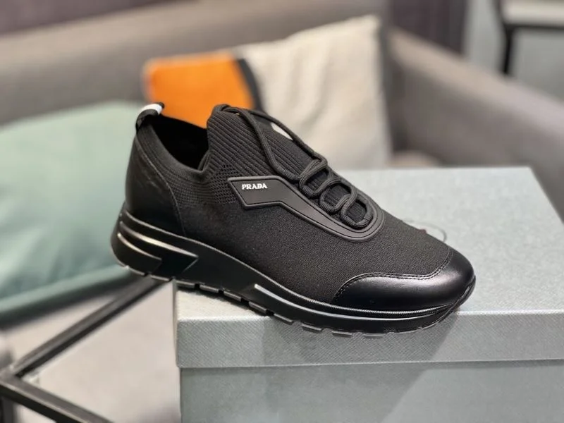Prada Low Shoes Lightweight 35252