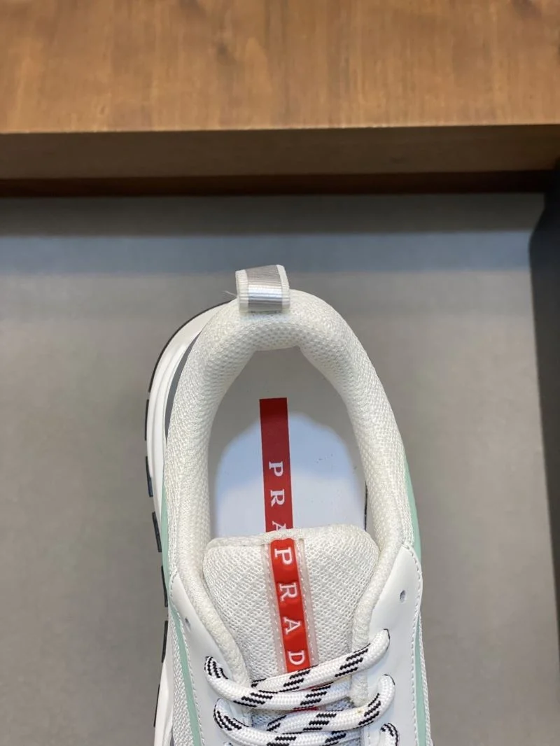 Sophisticated Prada Low Shoes 35232