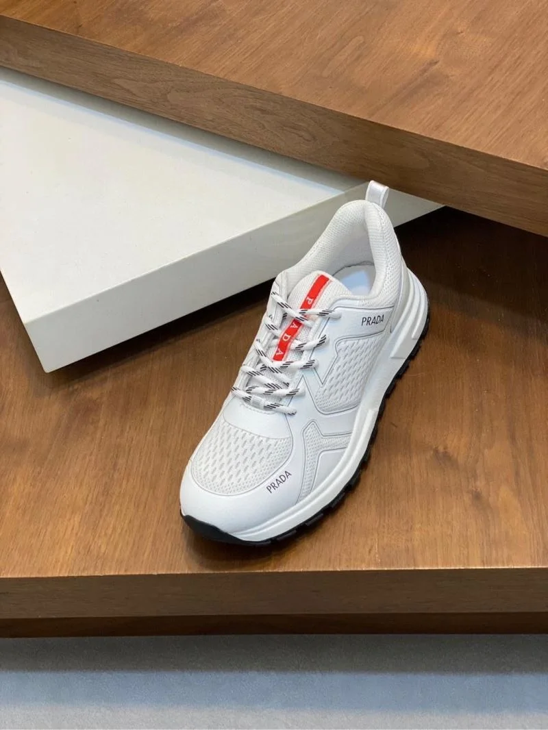 Prada Low Shoes Snug 35253