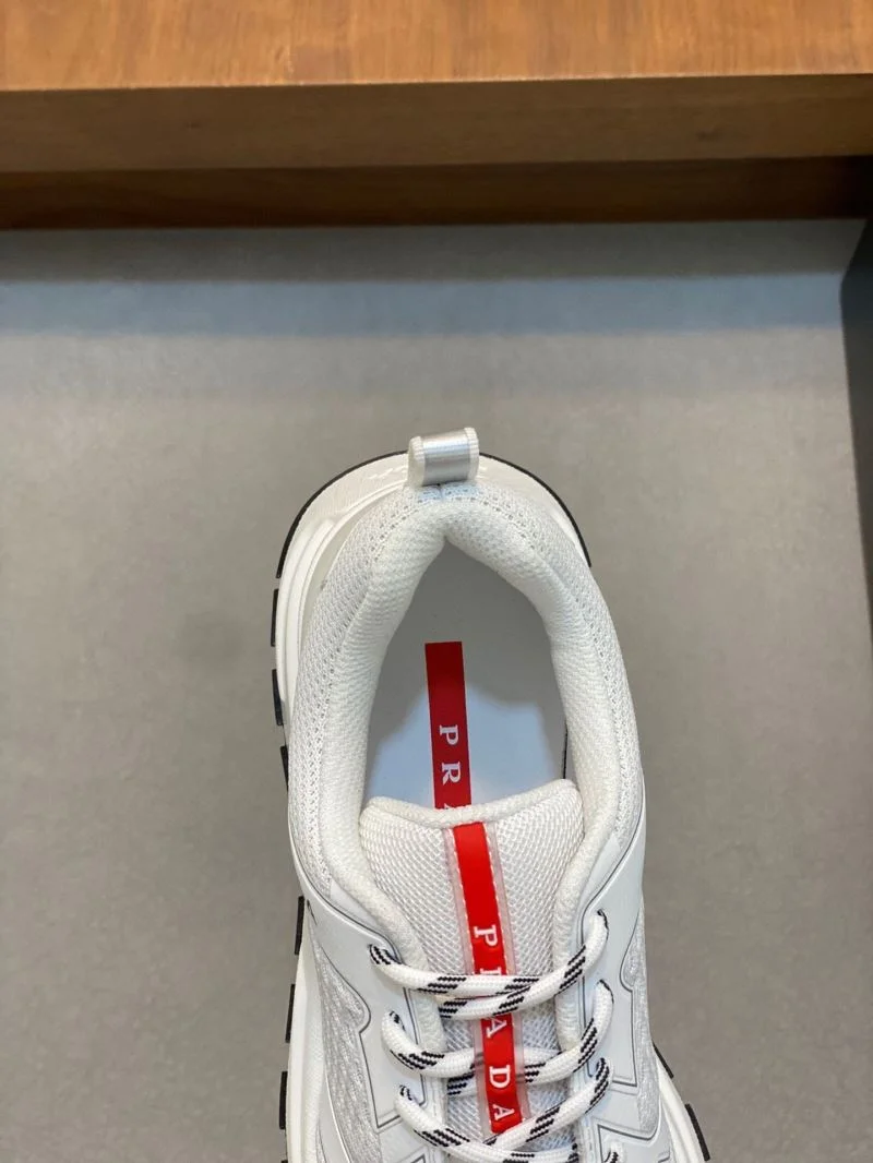 Prada Low Shoes Snug 35253