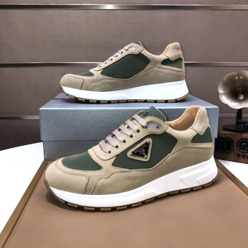 Prada Low Shoes Attractive 35238