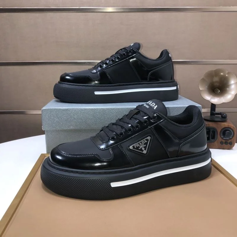 GoodFit Prada Low Shoes 35242