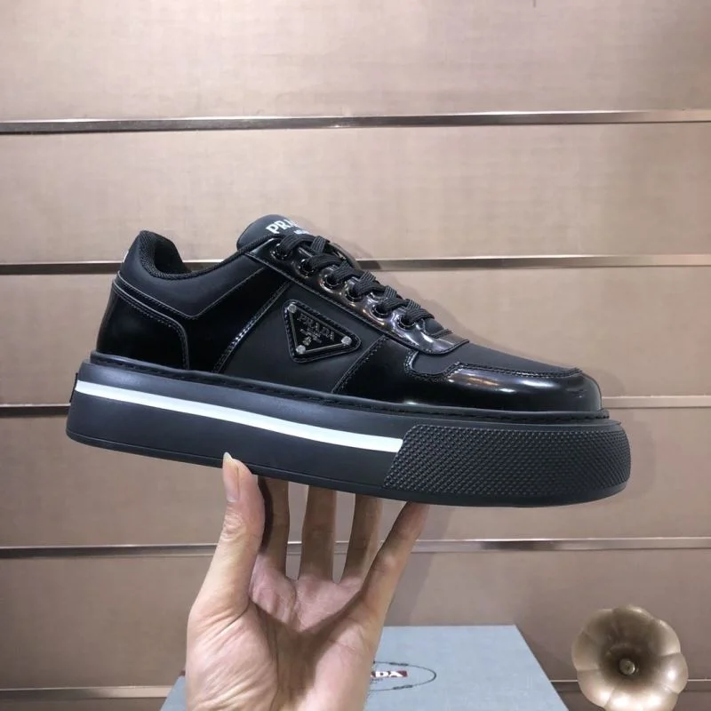 GoodFit Prada Low Shoes 35242
