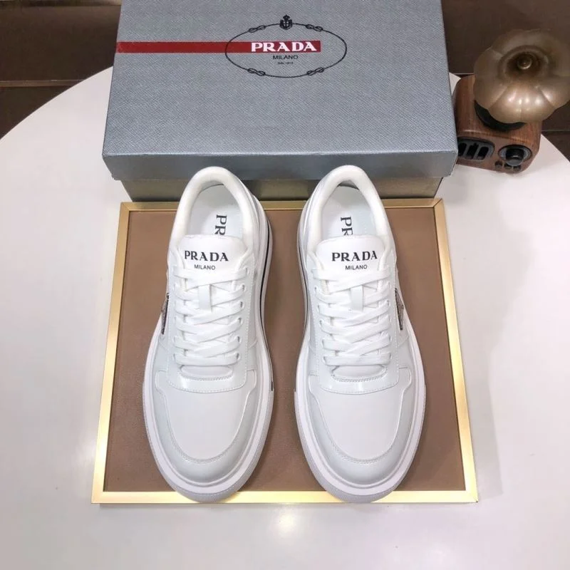 Prada Low Shoes Breathable 35236