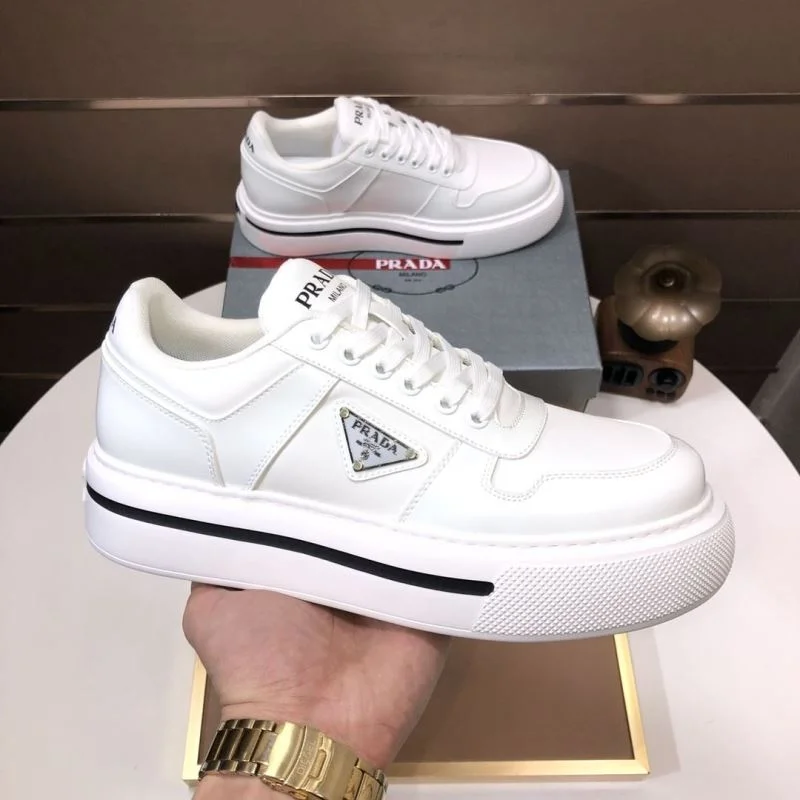 Prada Low Shoes Breathable 35236
