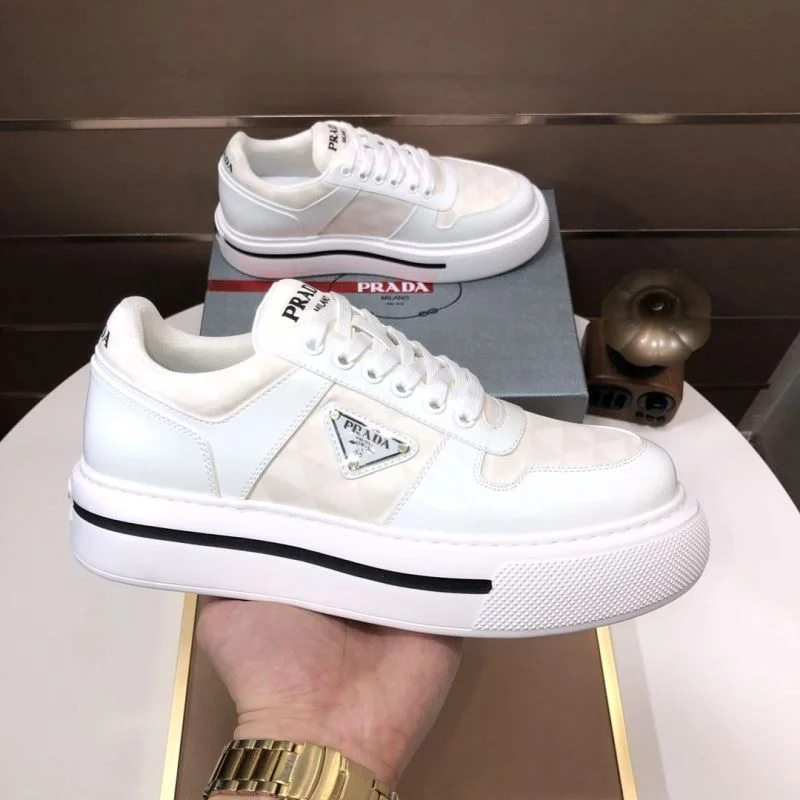 Chic Prada Low Shoes 35255
