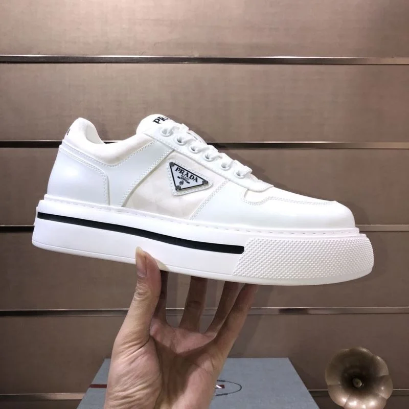 Chic Prada Low Shoes 35255