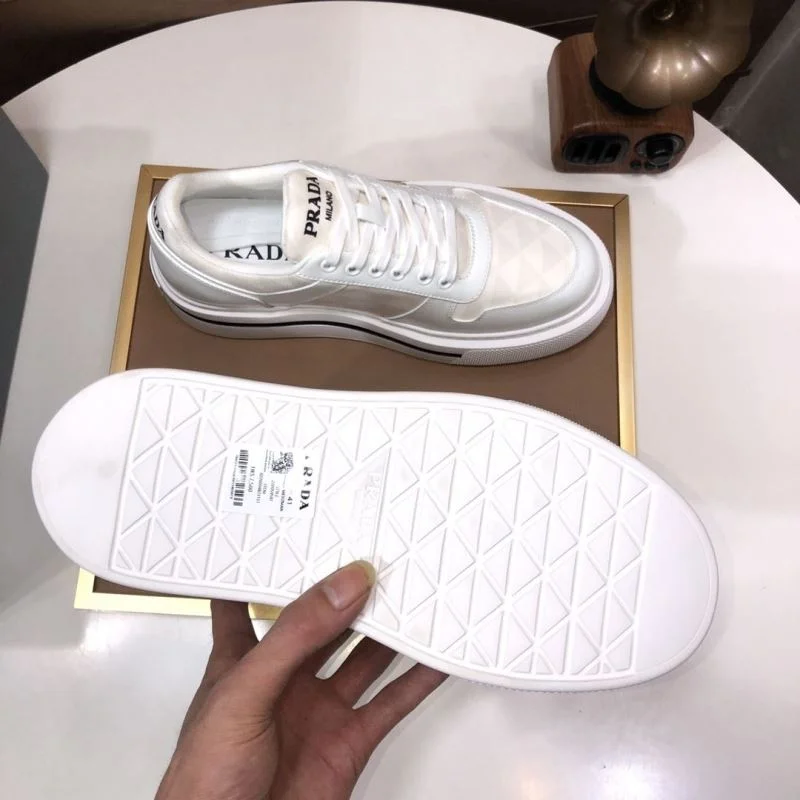 Chic Prada Low Shoes 35255