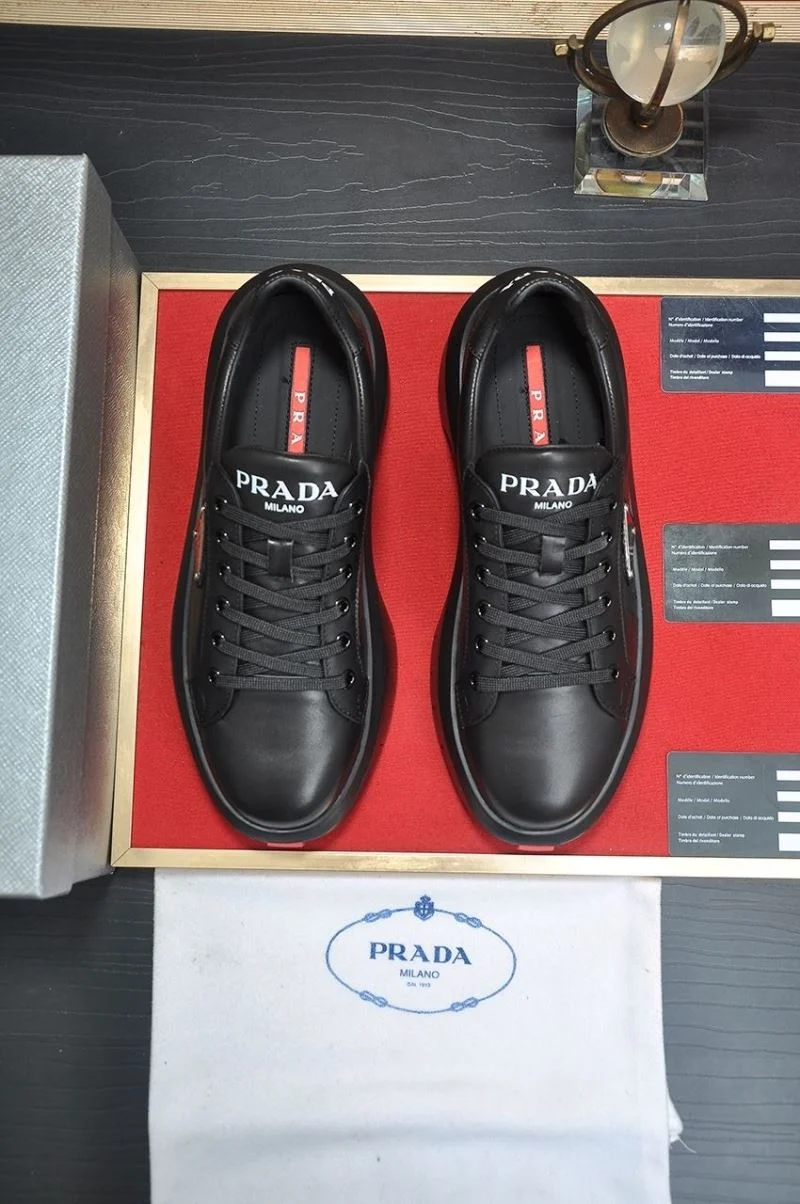 Prada Low Shoes HighPerformance 35220