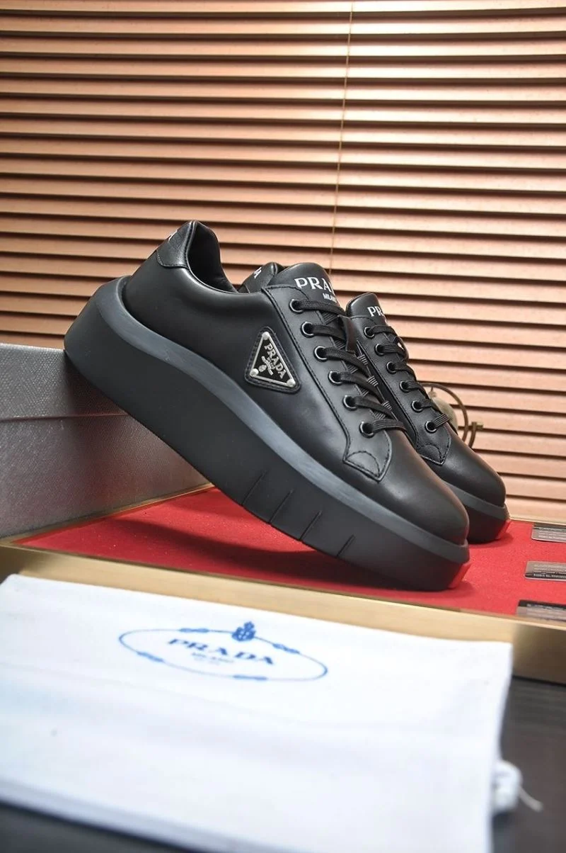 Prada Low Shoes HighPerformance 35220
