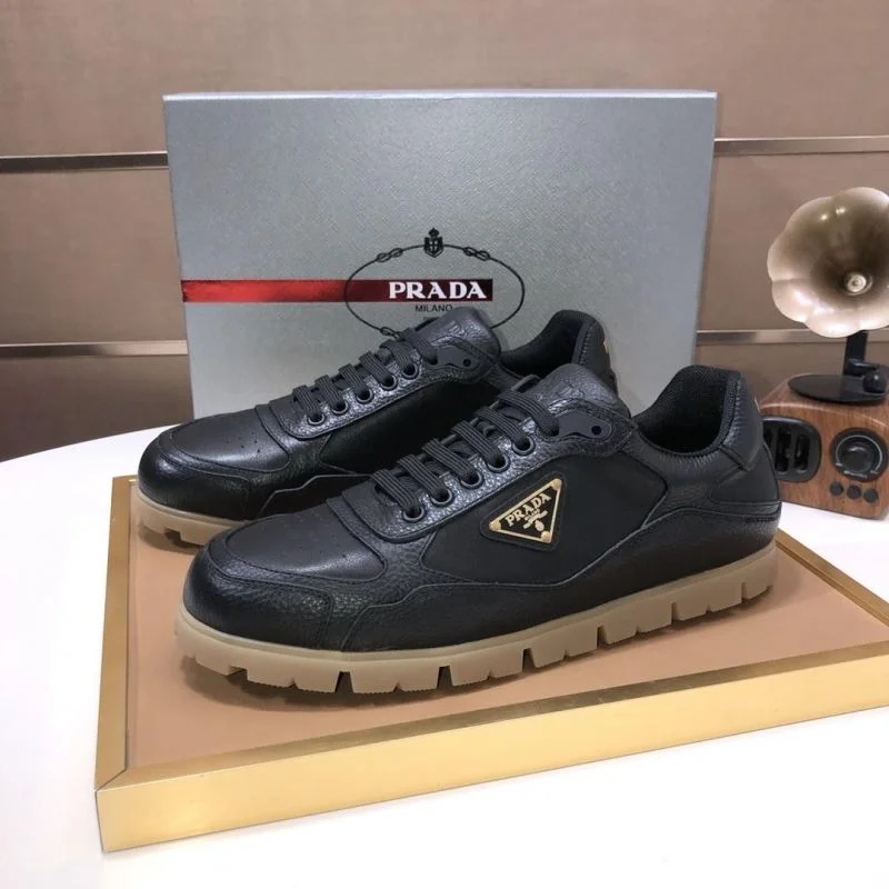 Prada Low Shoes Practical 35214