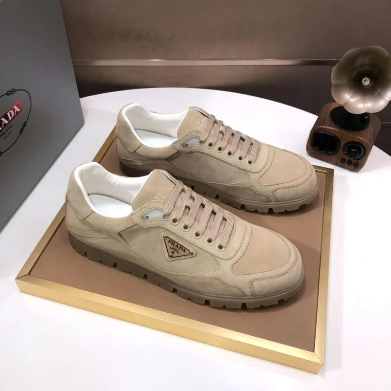 Reliable Prada Low Shoes 35213