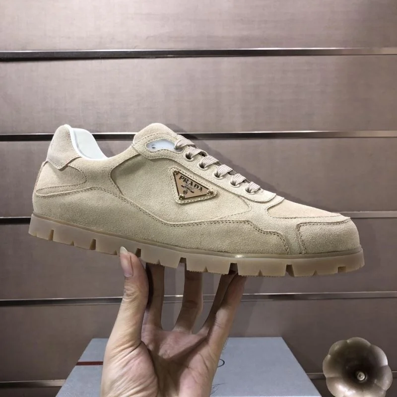 Reliable Prada Low Shoes 35213