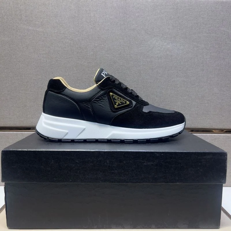 Prada Low Shoes Supportive 35195
