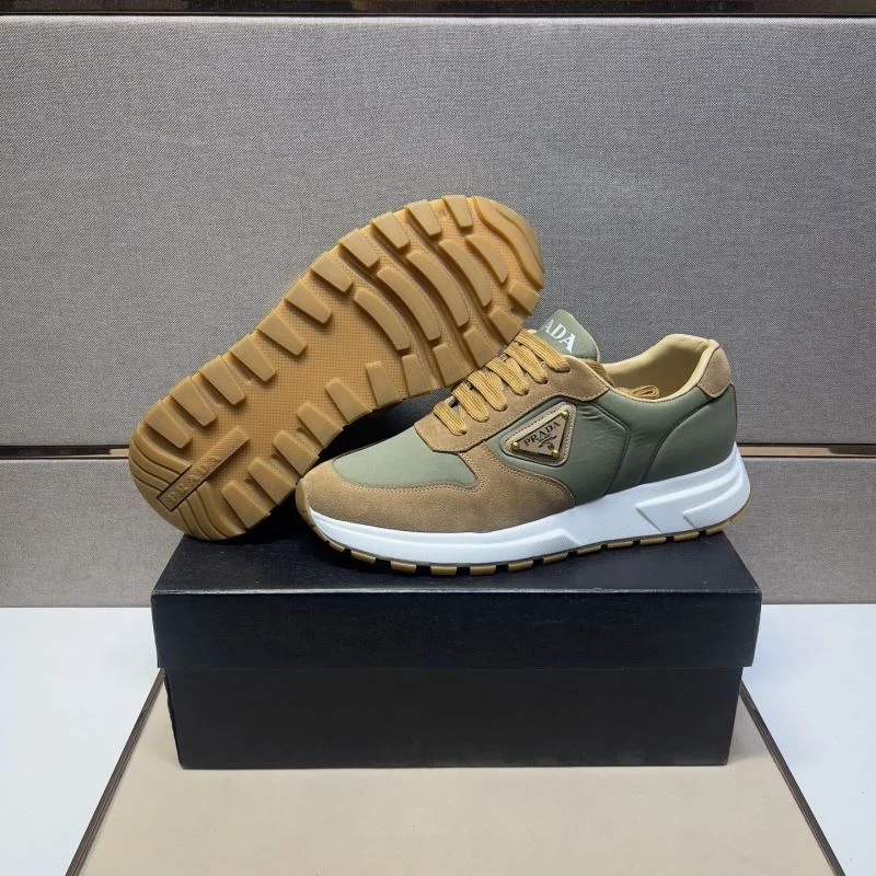 Prada Low Shoes Unisex 35210