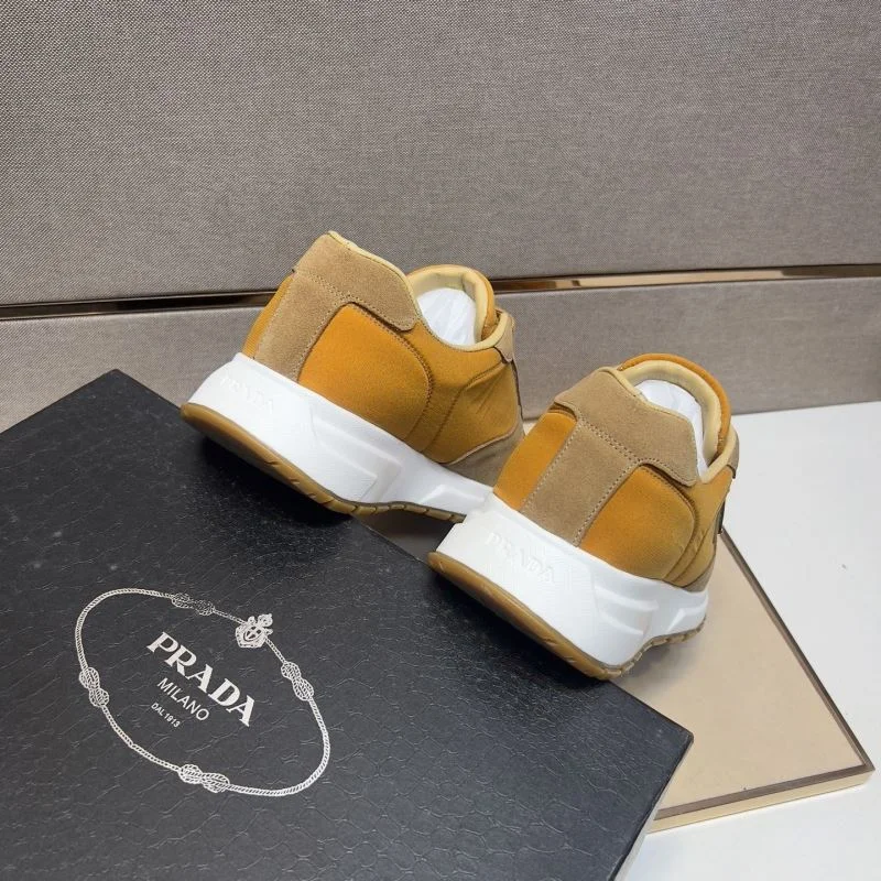 Prada Low Shoes Practical 35199
